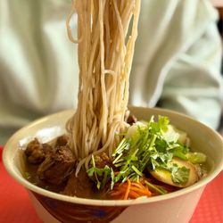 C-U LaLa Noodle - 101. Noodles with Braised Beef Soup ($9.99)
