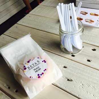 Beta5 Chocolates - Chocolatiers & Shops Near Me - Vancouver, British Columbia