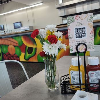 Vegan Tierra - Nice decoration. - Vegan Near Me - North Miami, Florida Vegan Tierra - Nice decoration. - Vegan Near Me - North Miami, Florida