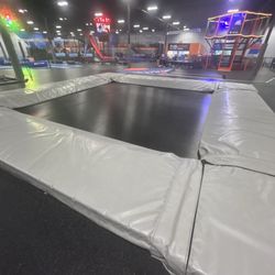 Sky Zone Trampoline Park - Bad trampoline