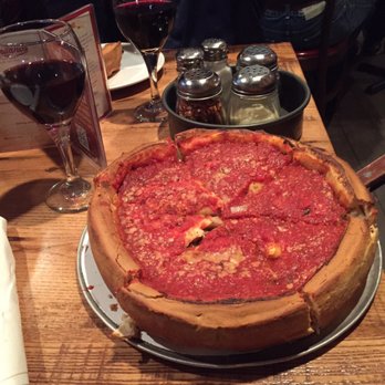 Giordano's - Deep Dish Pizza - Pizza Near Me - Rosemont, Illinois Giordano's - Deep Dish Pizza - Pizza Near Me - Rosemont, Illinois