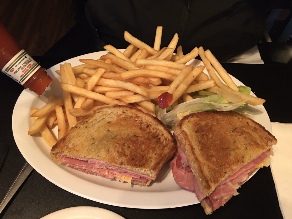 THE HIVE 33 Photos & 71 Reviews 609 N New Ballas Rd, Creve Coeur