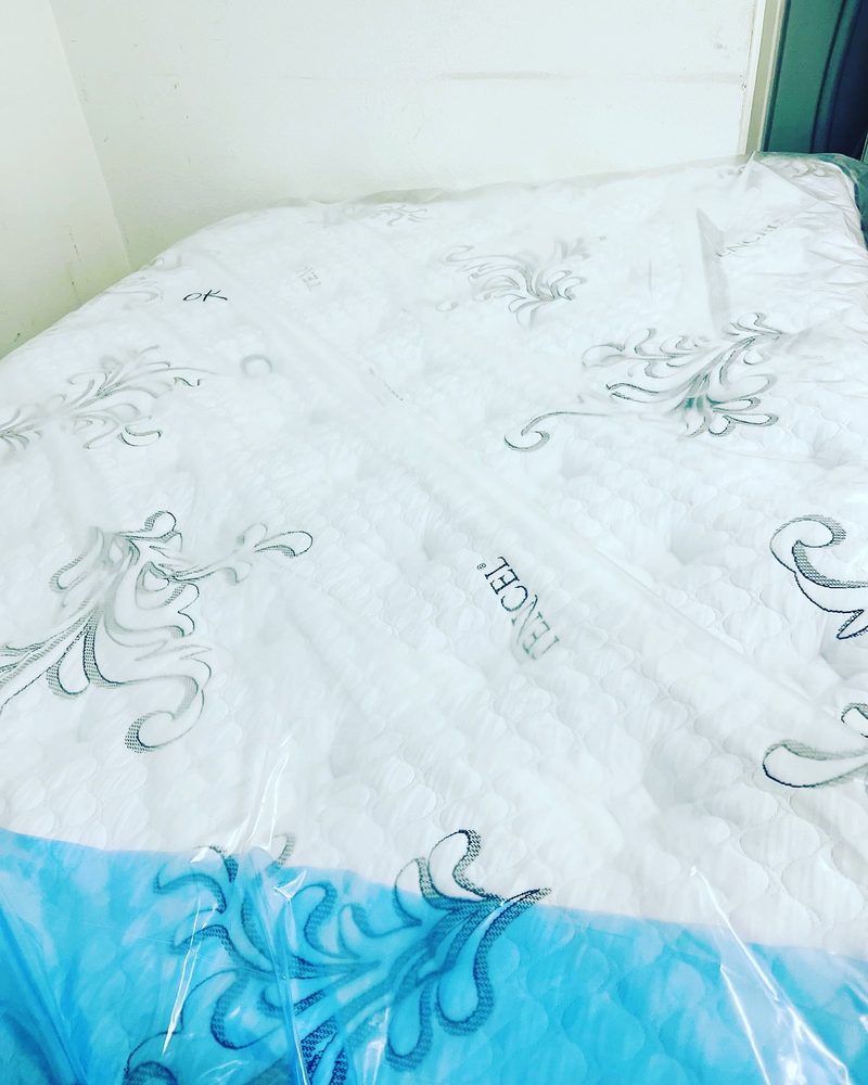 MATTRESS BY APPOINTMENT CHATSWORTH Updated September 2024 23 Photos