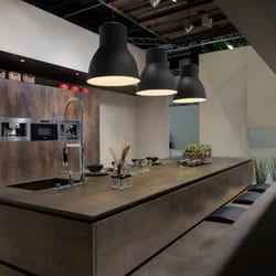 Omicron Granite & Tile