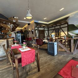 Café St. Goar - Inside the restaurant.
