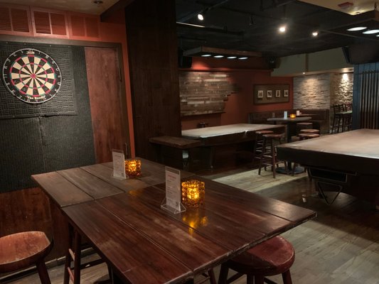 Breadsoda Bar, Deli & Billiards by null