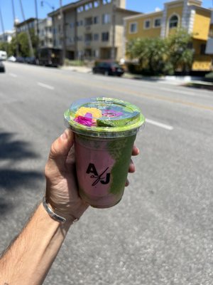 The Art of Juice and Water by null