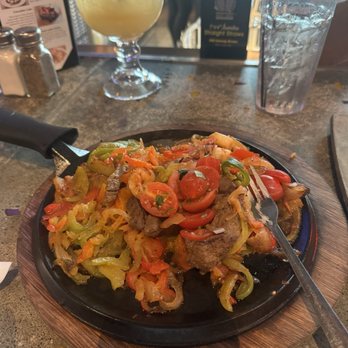 Nacho Daddy - Grilled Shrimp Fajitas - New American Near Me - Las Vegas, Nevada