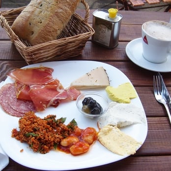 Nemo Feinkost - Nemo-Frühstück inkl. Kaffee für knapp 5 € - Delicatessen Near Me - Berlin, BE Nemo Feinkost - Nemo-Frühstück inkl. Kaffee für knapp 5 € - Delicatessen Near Me - Berlin, BE