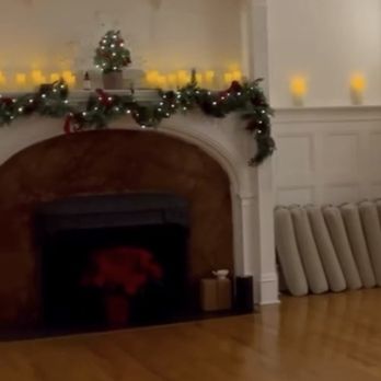 Aura Yoga + Pilates Studio - Yoga Near Me - New York, New York