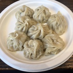 Chicken momos