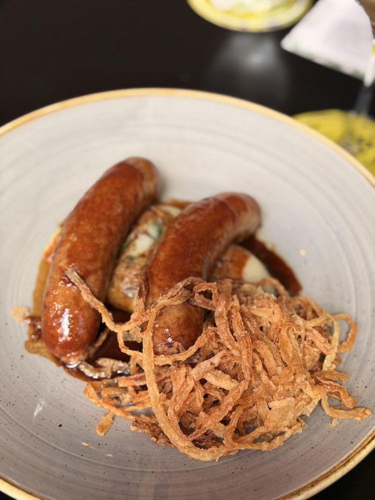 Raglan Road Irish Restaurant & Pub