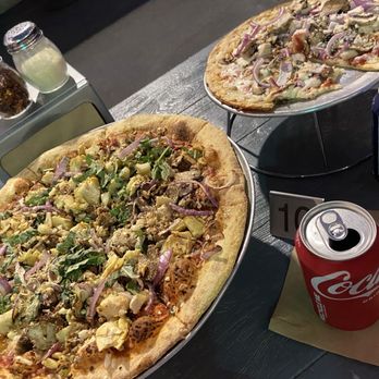 TWO SAUCY BROADS PIZZA & BEER PARLOR - Updated August 2025 - 944 Photos