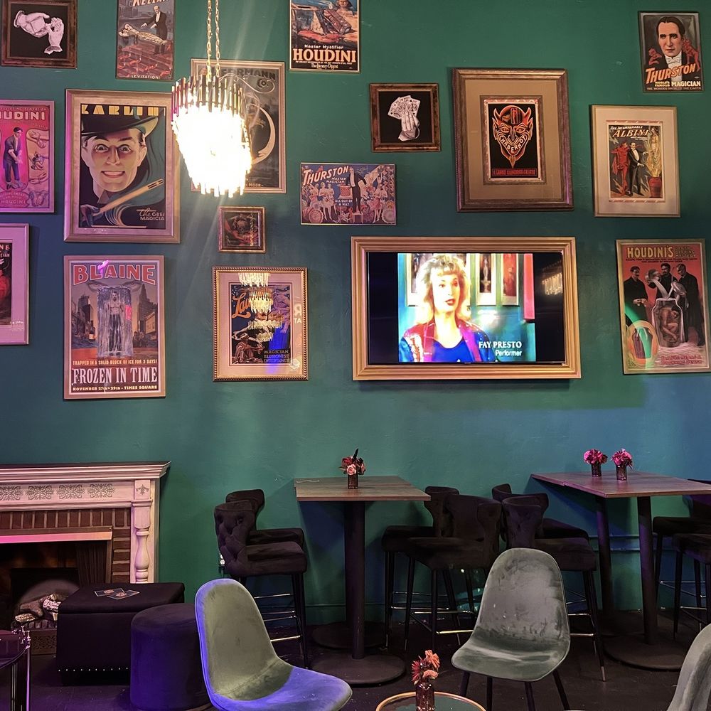 Illusion Magic Lounge - Performing Arts Near Me - Santa Monica, California