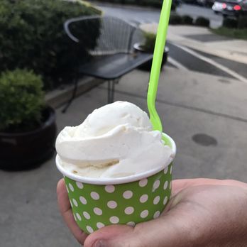 Fresh Local Ice Cream - Small Madagascar Vanilla Ice Cream - Ice Cream & Frozen Yogurt Near Me - Raleigh, North Carolina Fresh Local Ice Cream - Small Madagascar Vanilla Ice Cream - Ice Cream & Frozen Yogurt Near Me - Raleigh, North Carolina