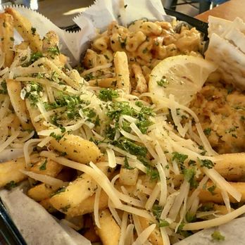 Lucy Mae’s Kitchen - Crab cake combo w/ truffle fries & mac and cheese - Soul Food Near Me - San Diego, California Lucy Mae’s Kitchen - Crab cake combo w/ truffle fries & mac and cheese - Soul Food Near Me - San Diego, California