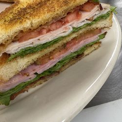 Curveball Grill and Bar - Club