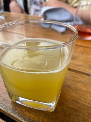 Briar Common Brewery + Eatery by null