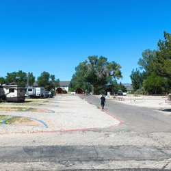 Cedar City RV Resort - Scratchy individual who was not a resident there