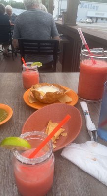 El Azteca Mexican Restaurant & Tequila Bar by null