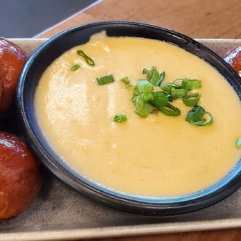 Ballast Point Brewing San Francisco - Belgium Pretzel Bites ($15) - Breweries Near Me - San Francisco, California