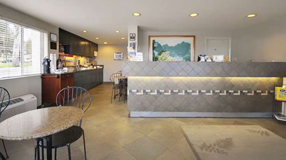 MAGNUSON HOTEL PARK VUE Updated June 2024 67 Photos & 14 Reviews
