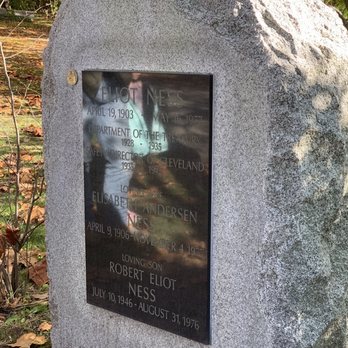 Lake View Cemetery - Eliot Ness grave - Funeral Services & Cemeteries Near Me - Cleveland, Ohio Lake View Cemetery - Eliot Ness grave - Funeral Services & Cemeteries Near Me - Cleveland, Ohio