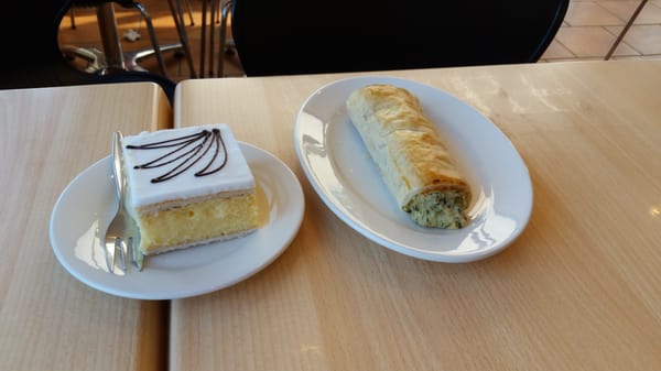 Blue Edge Bakery by null