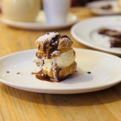 The Girl & The Fig  - Profiteroles in December 2024