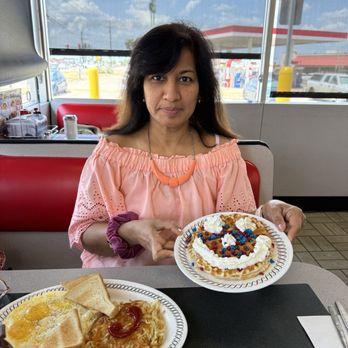 Waffle House - Breakfast & Brunch Near Me - Weatherford, Texas Waffle House - Breakfast & Brunch Near Me - Weatherford, Texas