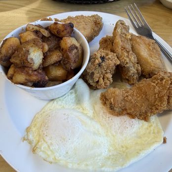 The Serving Spoon - Breakfast & Brunch Near Me - Inglewood, California The Serving Spoon - Breakfast & Brunch Near Me - Inglewood, California