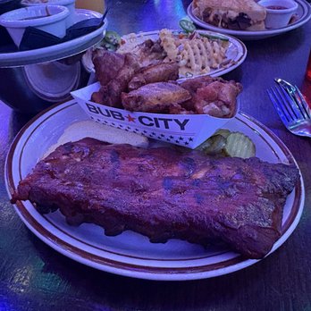 Bub City - Bars Near Me - Rosemont, Illinois