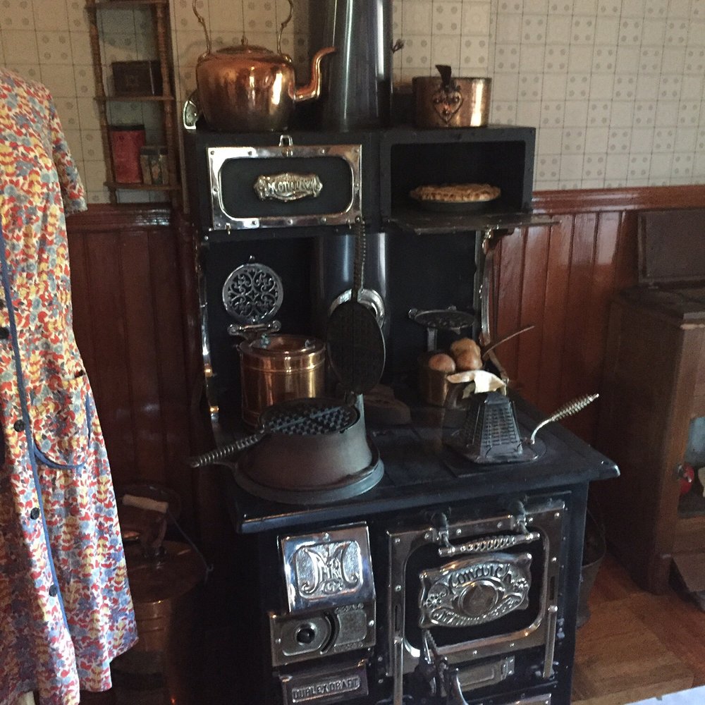 The Square PHX - Old school stove with waffle and toast makers! - Landmarks & Historical Buildings Near Me - Phoenix, Arizona