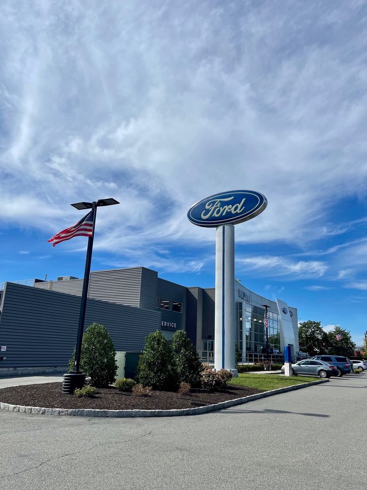 WAYNE FORD Updated September 2024 12 Photos & 59 Reviews 444 US