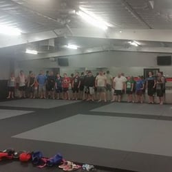 Kingman Brazilian Jiu-Jitsu and Kickboxing Academy - Frindly classes that are fun but chalinging