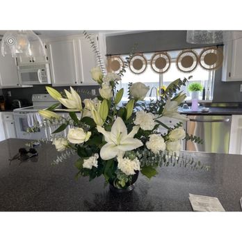 El Camino Floral Design Studio - Florists Near Me - Carlsbad, California El Camino Floral Design Studio - Florists Near Me - Carlsbad, California