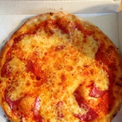 Pizzeria Dani - Pizza Salami