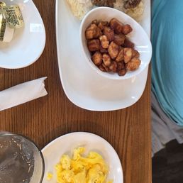 Biscuit & gravy with scrambled Biscuit & gravy with scrambled