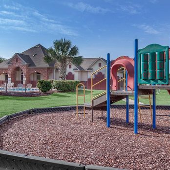 Las Brisas Apartments - Apartments Near Me - Del Rio, Texas