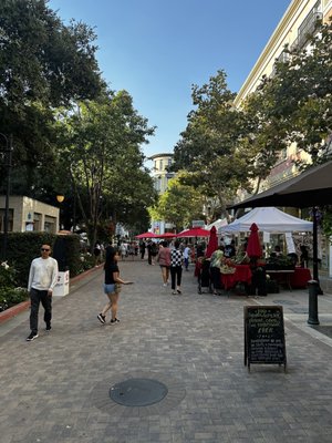 Santana Row Farmers' Market (Open May - September) by null