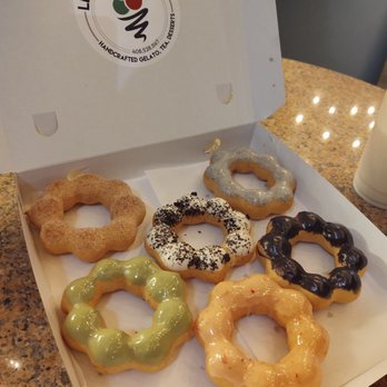 Le Creme - Churro, matcha, cookies and cream, black sesame, Ube, and strawberry. Made to order, hot, fresh, with just the right amount of chew. Yumm! - Desserts Near Me - San Jose, California Le Creme - Churro, matcha, cookies and cream, black sesame, Ube, and strawberry. Made to order, hot, fresh, with just the right amount of chew. Yumm! - Desserts Near Me - San Jose, California