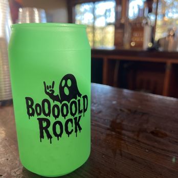 Bold Rock Nellysford Cidery - Tours Near Me - Nellysford, Virginia Bold Rock Nellysford Cidery - Tours Near Me - Nellysford, Virginia