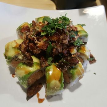 Hinoki Sushi - Captain Crunch roll - Sushi Bars Near Me - Reno, Nevada