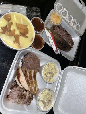 Austin's Bar B Que by null