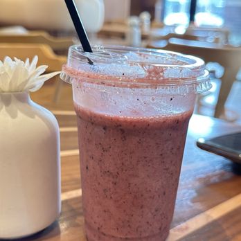 Leaf & Grain - Berry Boost - Salad Near Me - Houston, Texas
