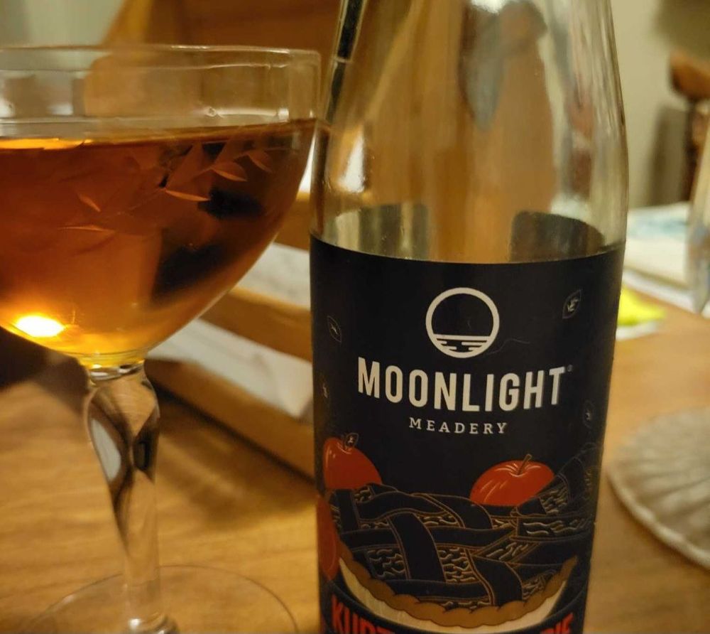 Moonlight Meadery Logo