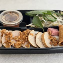 LBU Saigon By Saigon Fresh Noodles - Banh Cuon Thit