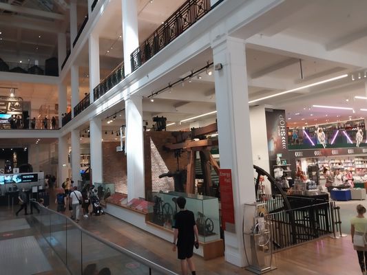 Science Museum by null