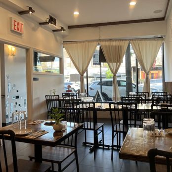 Driftwood - Seafood Near Me - Maspeth, New York Driftwood - Seafood Near Me - Maspeth, New York