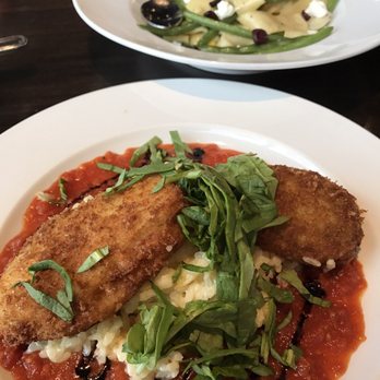 Ado's Kitchen & Bar - Breakfast & Brunch Near Me - Boulder, Colorado